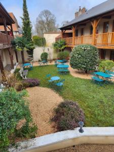 Hotel Residence Normandy - Dining Options Available