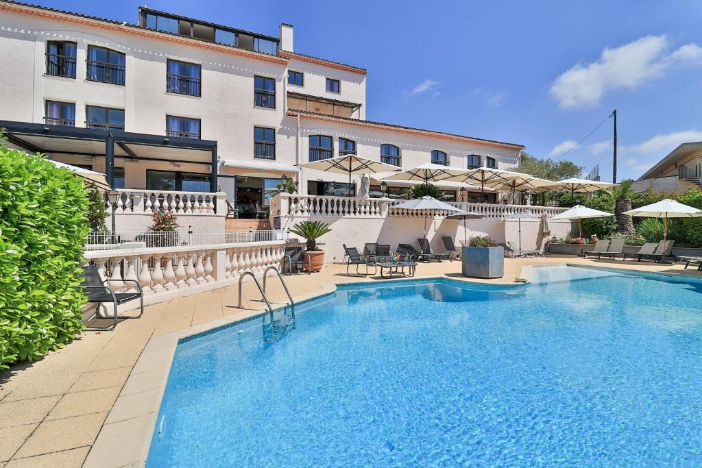 Hotel & Restaurant Perla Riviera - Guest Reviews