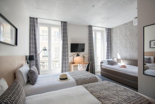 Hotel Saint Gothard - Room Features and Amenities