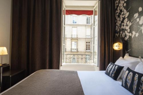 Hotel Voltaire Opera Nantes Centre - Guest Experience and Reviews