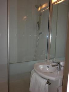 Ibis Besançon Marchaux - Guest Room Features