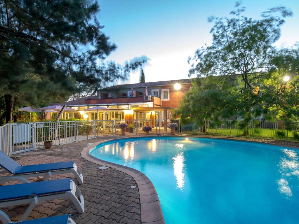 Ibis Brignoles Provence Verte - Room Features