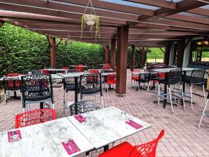 Ibis Caen Porte De Bretagne - Dining Options