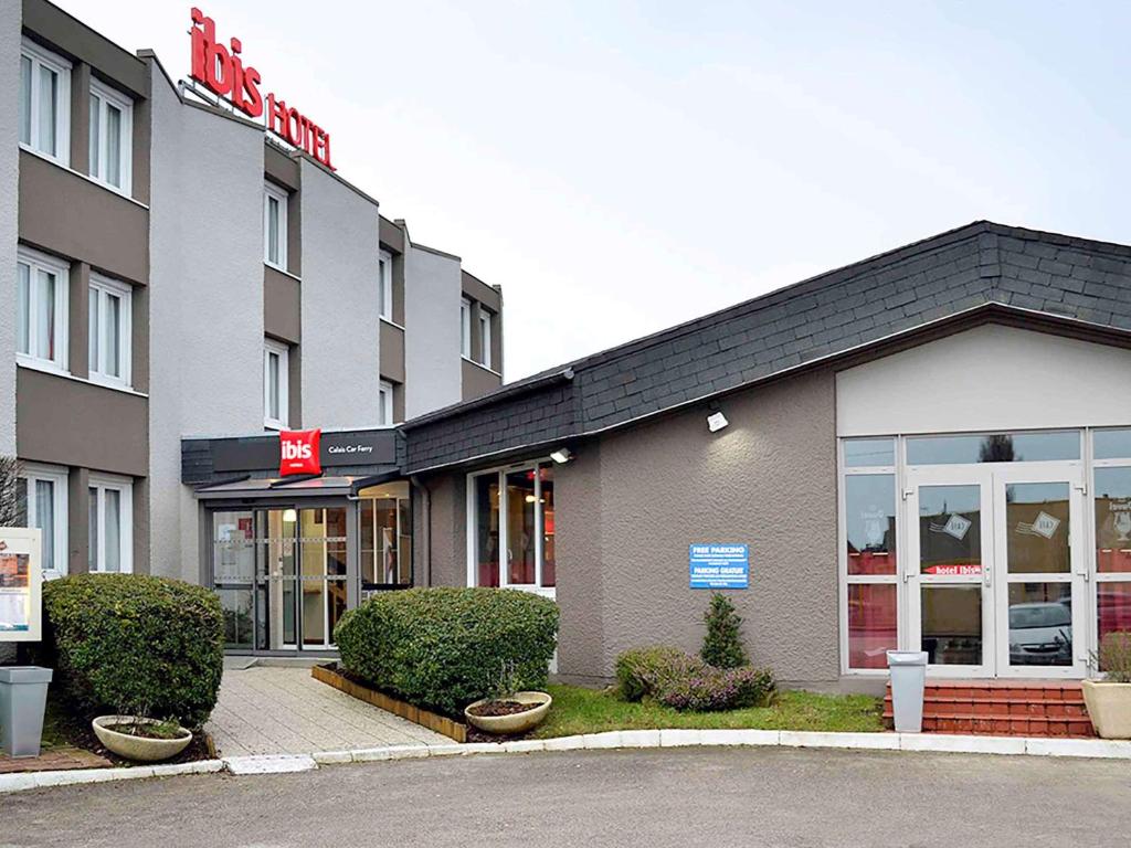 Ibis Calais Car Ferry - Dining Options