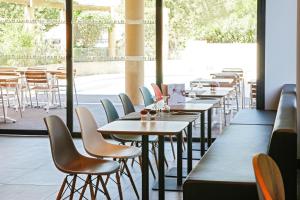 Ibis Hyeres Centre - Location and Accessibility