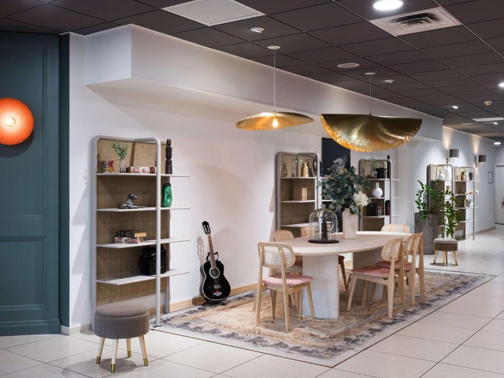 IBIS Marina - Guest Ratings and Reviews