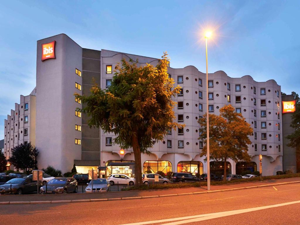 Ibis Strasbourg Historical Center - Amenities and Services Offered