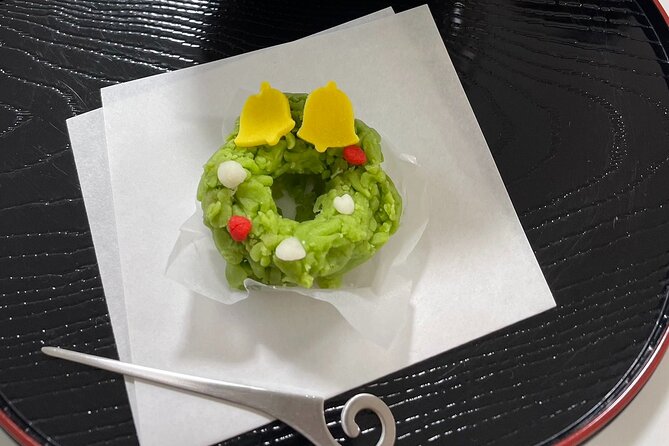 Japanese Sweets Making in Kamakura - Discovering the Secrets of Mochi and Dango