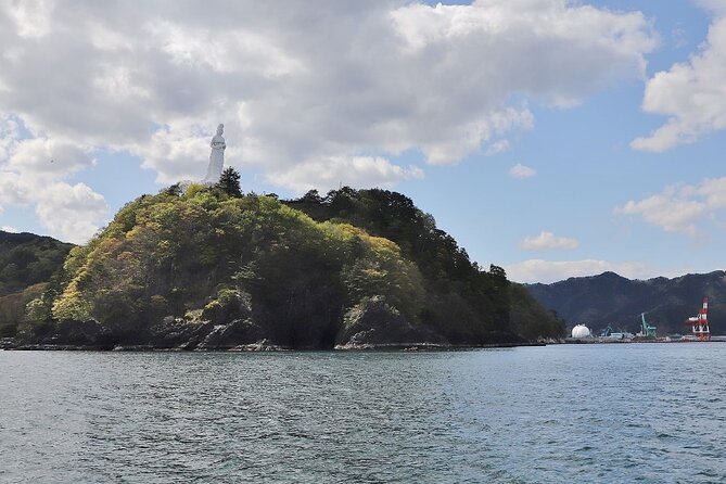 Kamaishi Bay Fishing Boat Cruise With Guided Local Fisherman - What to Bring for the Cruise