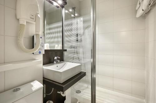 Kyriad La Roche Sur Yon - Accommodation Details