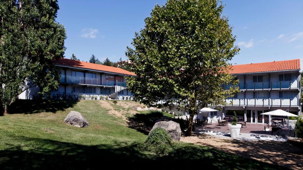 Kyriad Lyon South Sainte Foy - Room Features