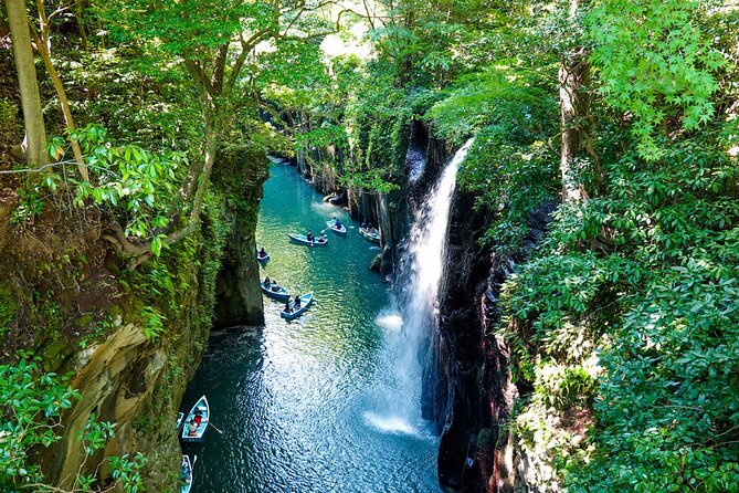Kyushu Day Trip to Takachiho Gorge and Shrines From Fukuoka - Accessibility and Health Considerations