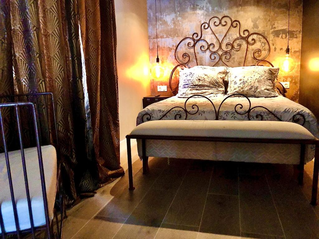 LE DUPE - Amenities and Services