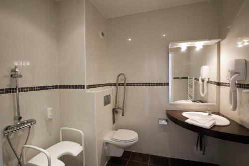 LEPI HOTEL - Dining Options