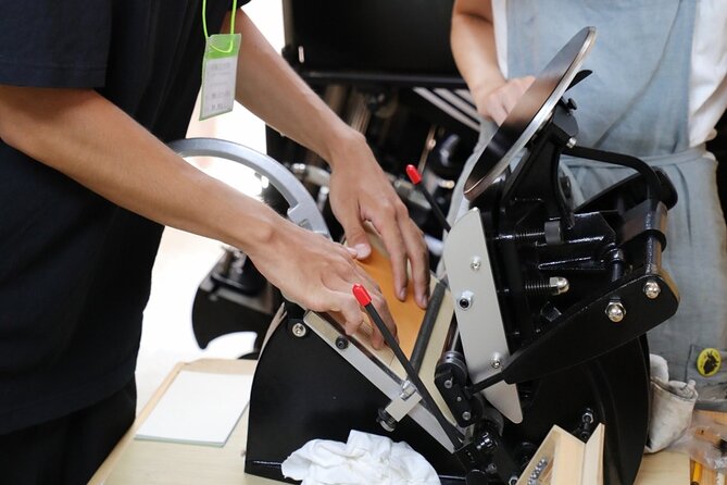 Letterpress Printing Experience in Ojika Island, Nagasaki - Savoring Lunch and Refreshments