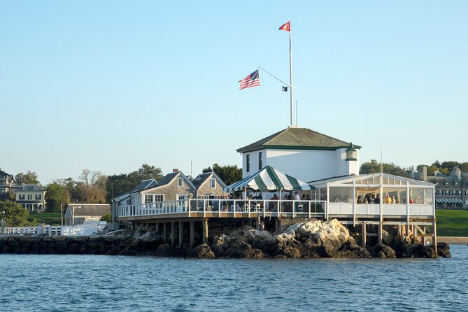 Lighthouse and Mimosa Cruise of Narragansett Bay From Newport - Pricing and Booking Information