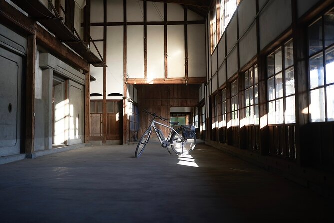 Local Workshop Hopping Tour in Niigata - Tour Details