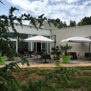 Logis Des Sittelles - Amenities and Services