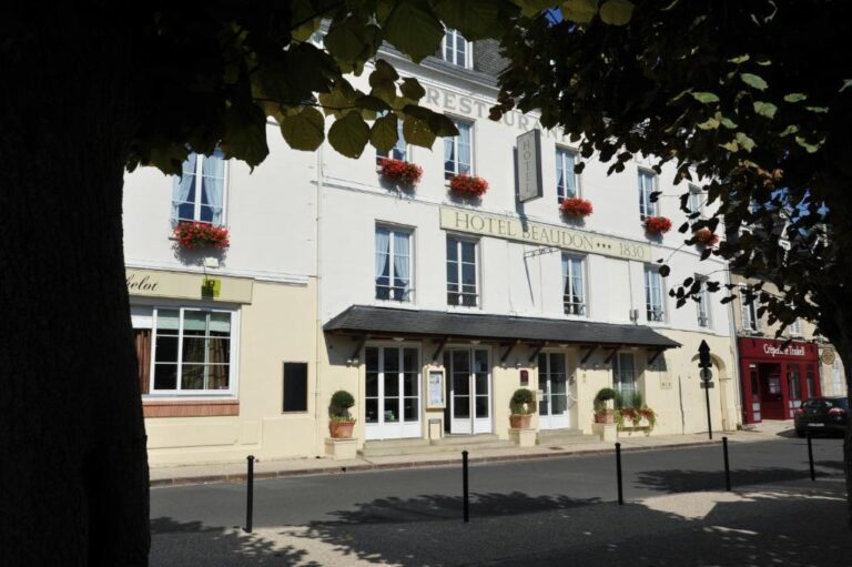 Logis Hotel Beaudon Review