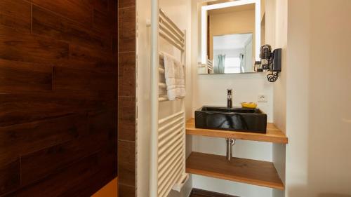 Logis Hotel La Chaize - Guest Reviews and Experiences