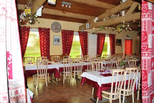 Logis Hotel & Restaurant Les Perce-Neige - Amenities and Services Offered