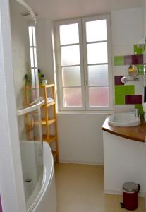 Logis - Hotel & Restaurant The Cornucopia - Guest Reviews and Ratings