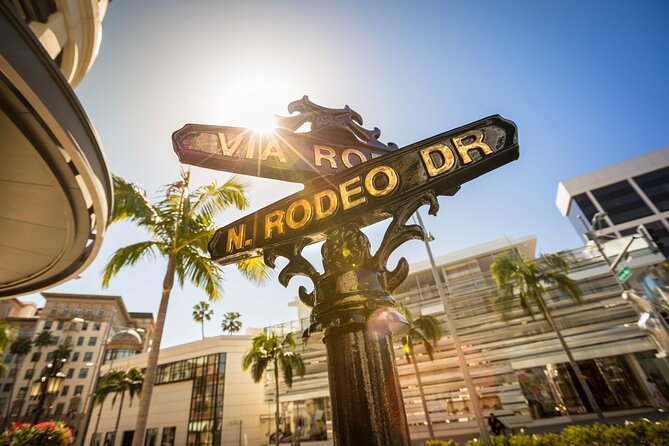 Los Angeles Tour for Adults Only: The Fame Kills - Inclusive and Accessible Tour Experience