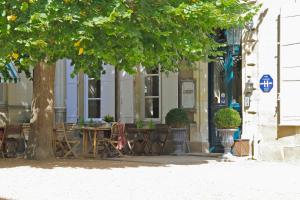 Mail Hotel - Room Types and Features