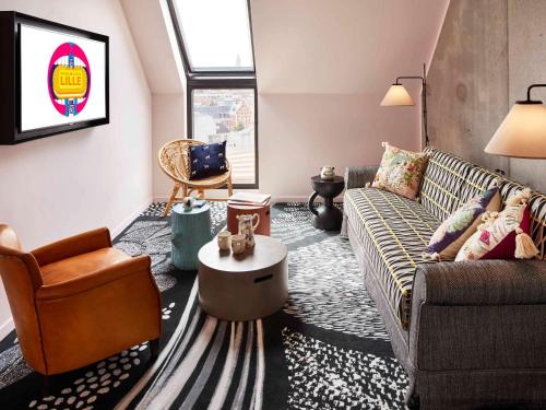 Mama Shelter Lille - Amenities and Services