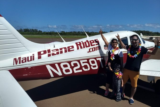 Maui *PRIVATE* Air Tour: Aquamarine & Emerald Dream: (2-5 People) - Experience Highlights