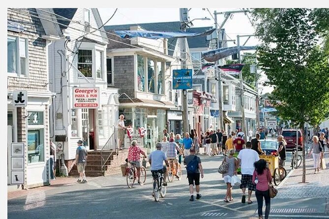 Mayflower Trolley Tour! - Narration by Knowledgeable Guides