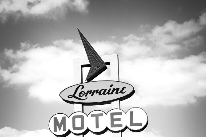 Memphis Music & More: Private Car Tour Extravaganza - Comfortable and Convenient Transport