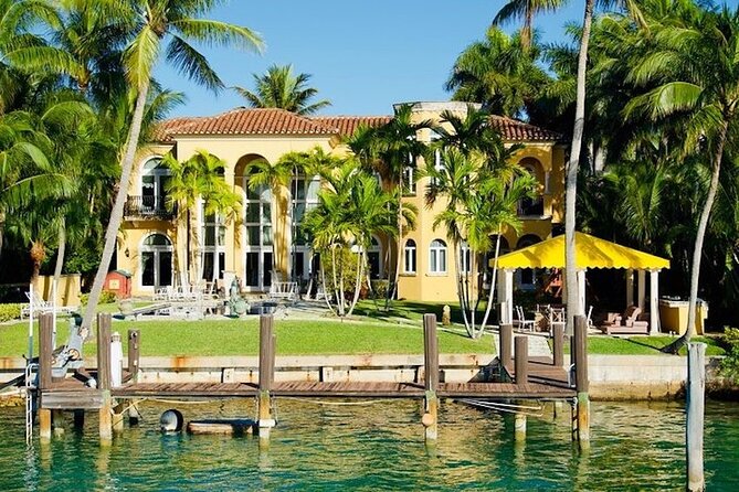 Miami Skyline Champagne Cruise - Accessibility and Participation