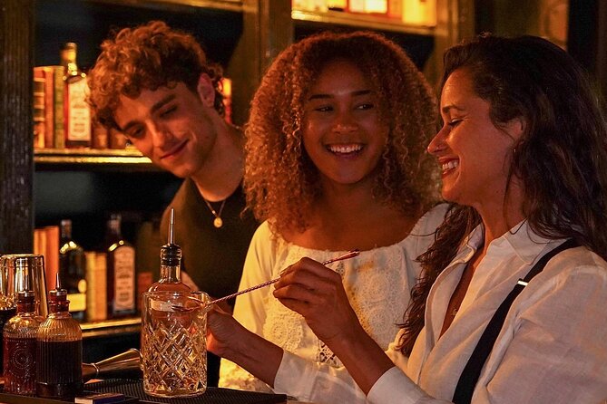 New York Greenwich Village Speakeasy and Ghost Tour (With Pizza!) - Ghostly Tales and Haunted Locations
