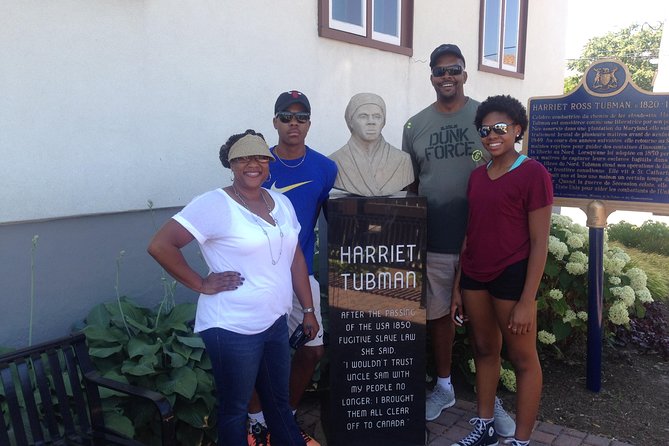 Niagara Falls Canada - Harriet Tubman Underground Railroad Heritage Tour - Freedom Crossing Points