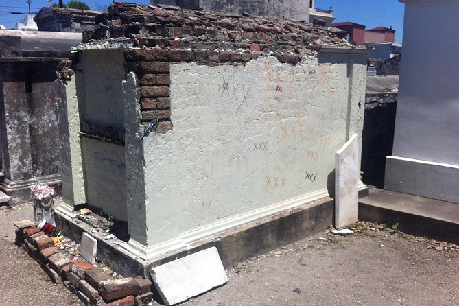 One Hour Saint Louis Cemetery Number One Walking Tour - Feedback and Reviews