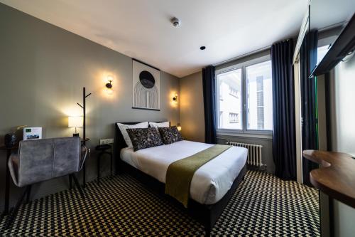Paulette Hotel Rouen Cathedral Center - Amenities and Services
