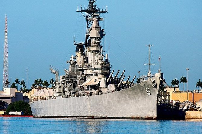 Pearl Harbor & Mini Circle Island Departing From Maui - Dining Options and Additional Costs