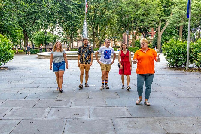Philadelphias Haunted History & Ghost Nighttime 1.5 Hour Tour - Significant Historical Figures and Sites