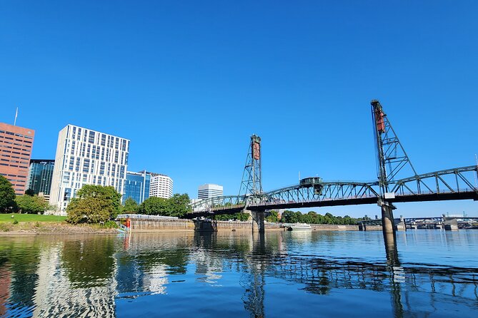 Portlands Ultimate 12 Historic Bridges Scenic Boat Tour - Accessibility Features