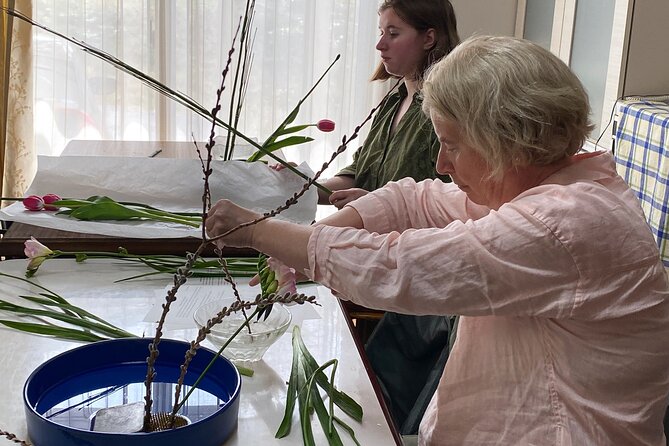 Private Ikebana Experience and Tea at a Cozy Place - Meeting and Pickup Details