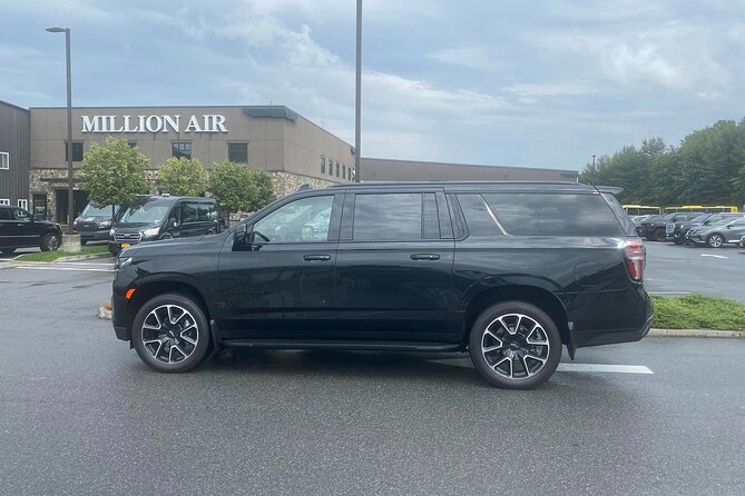 Private Luxury Transfers – JFK, LGA & Newark | 24/7 Chauffeur - Flight Tracking and Pickup Details