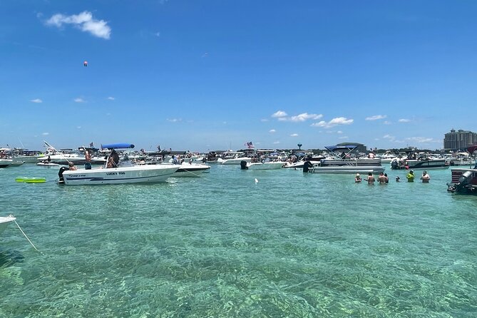 Private Pontoon in Crab Island With Captain - Included in the Experience