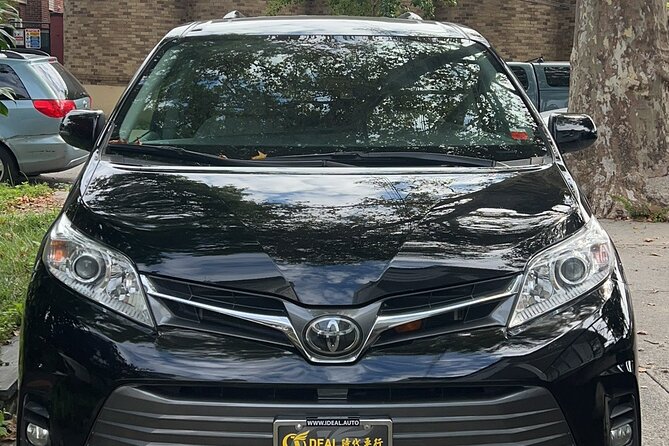 Private Transfer: JFK Airport to Manhattan Up to 6pax - Vehicle Information and Capacity