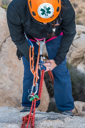 Rappelling Adventure in Joshua Tree National Park (4 Hours) - Meet Your Certified Guides
