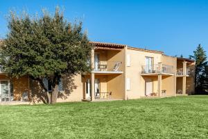 Residhotel Golf Grand Avignon - Guest Services and Amenities