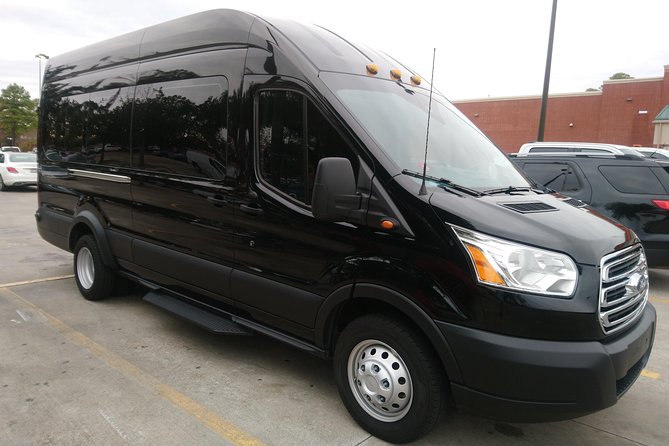 Round Trip Cruise Shuttle Houston to Galveston Port for 10 Guests - Amenities Offered During Your Journey