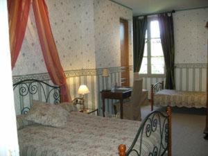 Saint Louis Relay, Logis - Accommodation Options for Every Traveler
