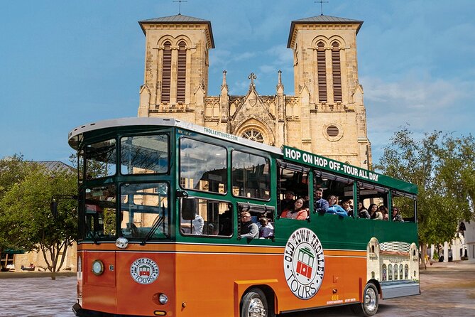 San Antonio Hop-On Hop-Off Trolley Tour - Operational Insights