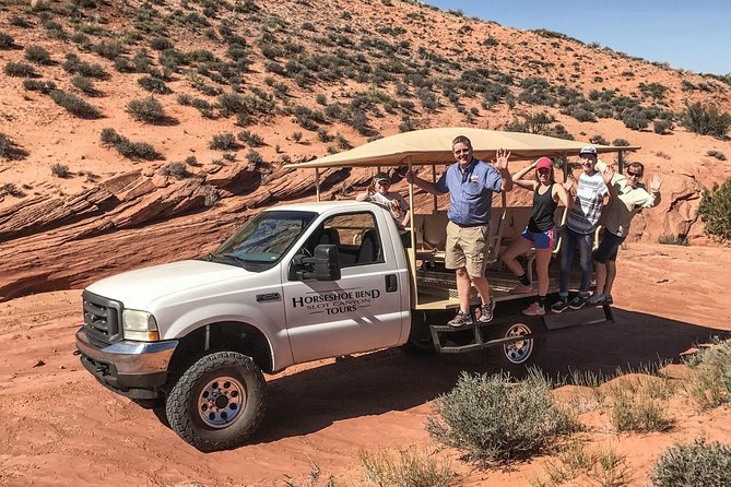 Secret Antelope Canyon & Horseshoe Bend Tour - Group Size and Accessibility